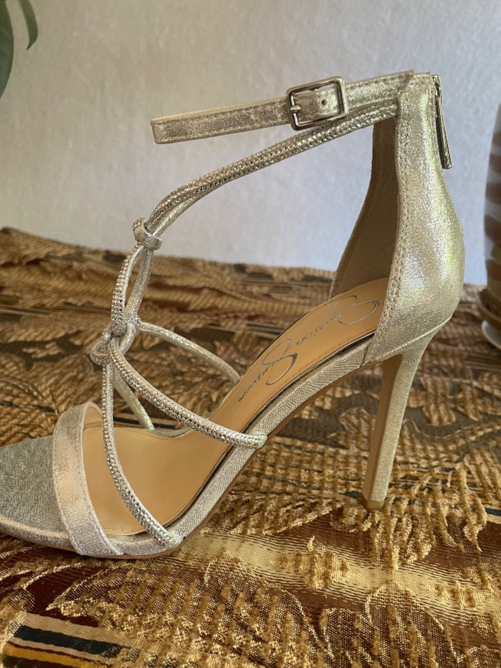 NWT Jessica Simpson Josy Rhinestone Strappy Stiletto Sandals Silver Size 6.5 - Picture 4 of 16